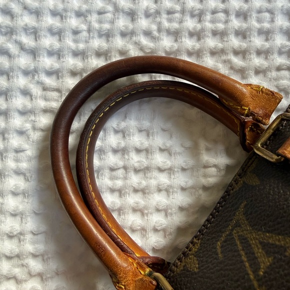Vintage Louis Vuitton Mini Speedy - Picture 9 of 16